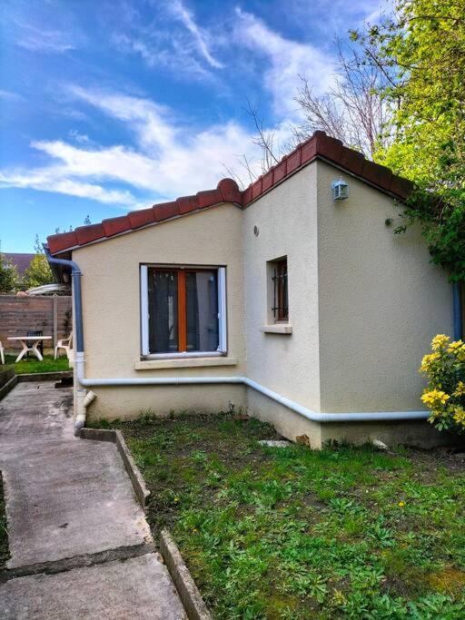 Holiday home Coin De Paradis Saint-Leu-la-Foret
